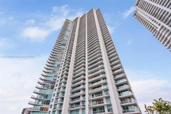 Mint At Riverfront, 92 SW 3rd St #5204, Miami, Florida 33130, image 1