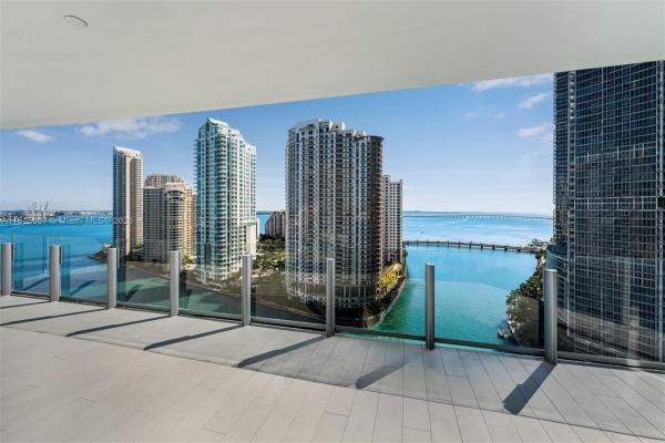 300 Biscayne Blvd Way #2002, Miami, Florida 33131, image 2