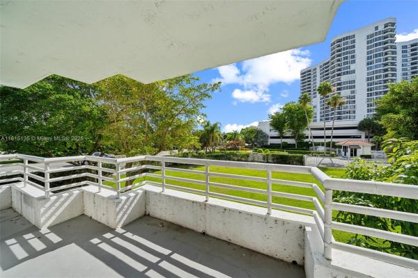 Parc Central Aventura East, 3300 NE 192nd St #207, Aventura, Florida 33180, image 1