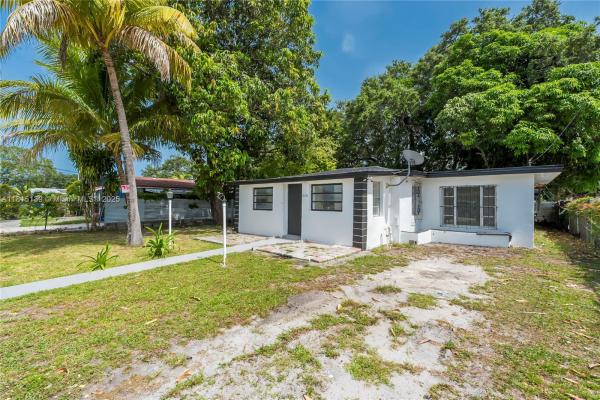 Eleanor Park, 2210 NW 154th St, Miami Gardens, Florida 33054, image 1