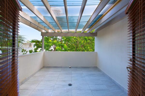 2913 SW 30th Ct #2913, Miami, Florida 33133, image 1