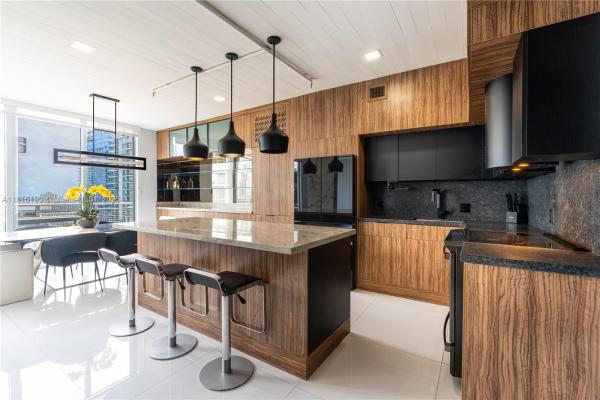 Neo Vertika, 690 SW 1st Ct #3116, Miami, Florida 33130, image 2