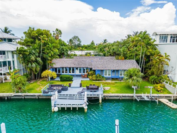 Mashta Island, 699 N Mashta Dr, Key Biscayne, Florida 33149, image 1