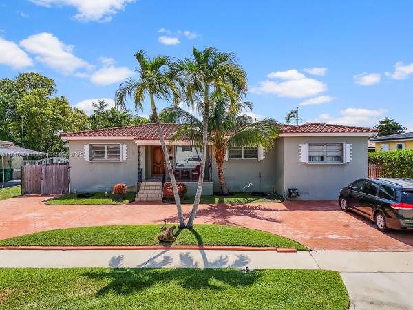 2232 SW 82nd Ct, Miami, Florida 33155, image 1