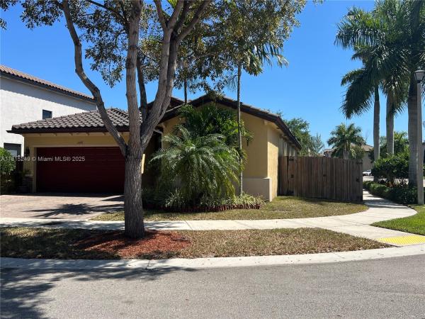 Gardens By The Hammocks, 11771 SW 151st Pl, The Hammocks, Florida 33196, image 2
