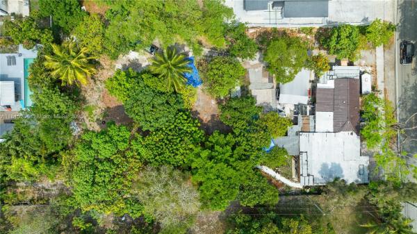 1051 NE 149th St, Miami, Florida 33161, image 1