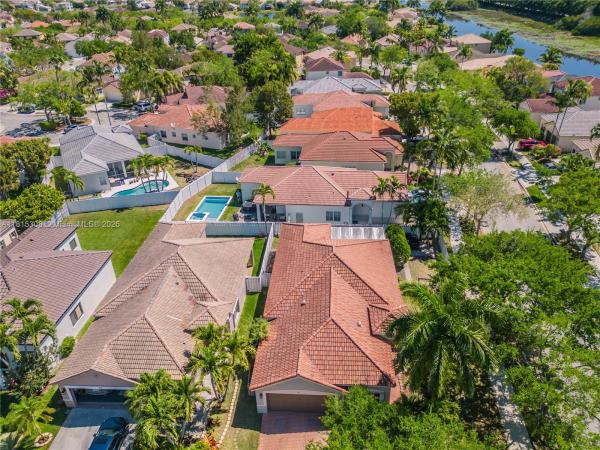 Vista Meadows, 814 Kapok Way, Weston, Florida 33327, image 1