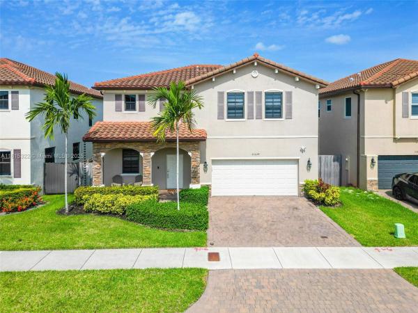 Silver Palms Midtown, 23624 SW 115th Ct, Princeton, Florida 33032, image 3