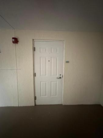 Downtown Dadeland, 7280 SW 90th St #208, Kendall, Florida 33156, image 1