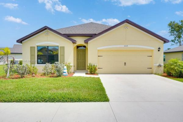Celebration Pointe, 5310 Imagination Dr, Fort Pierce, Florida 34947, image 2
