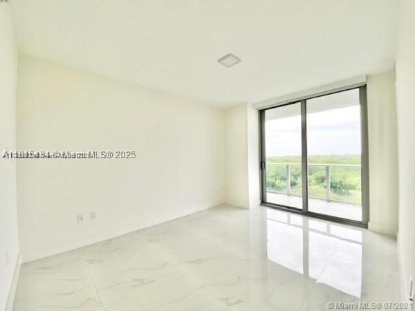The Harbour North Tower, 16385 Biscayne Blvd #702, North Miami Beach, Florida 33160, image 1