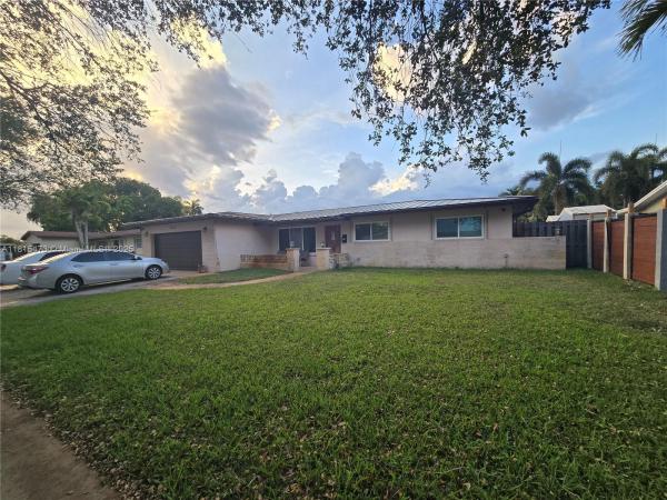 Pasadena Lakes, 8331 NW 18th St, Pembroke Pines, Florida 33024, image 1