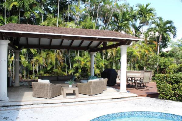 Kendale South, 9941 SW 97th Ct, Kendall, Florida 33176, image 3