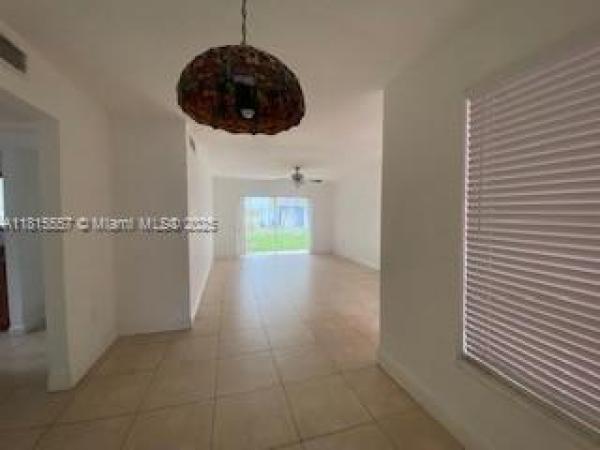 7520 SW 82nd St #G115, Miami, Florida 33143, image 1