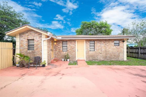 Franklin Park, 2420 NW 22nd Rd 0, Fort Lauderdale, Florida 33311, image 1