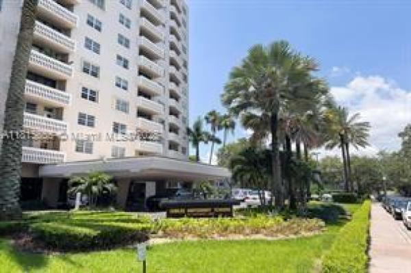 Gables Waterway Towers, 90 Edgewater Dr #1218, Coral Gables, Florida 33133, image 1