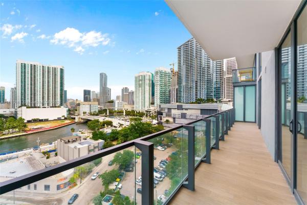 Rise Brickell City Centre, 88 SW 7 St #712, Miami, Florida 33130, image 1