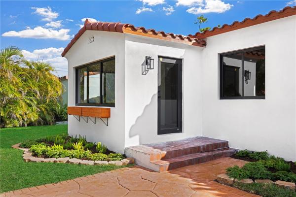 Coral Heights, 6110 SW 12th St, West Miami, Florida 33144, image 3