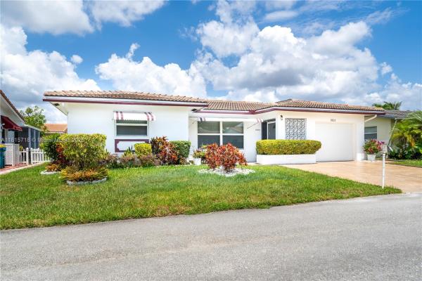 Green Haven 12, 5803 NW 85th Ter, Tamarac, Florida 33321, image 2