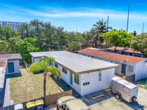 Paradise Manor, 121 SW 5th Ct, Dania Beach, Florida 33004, image 1