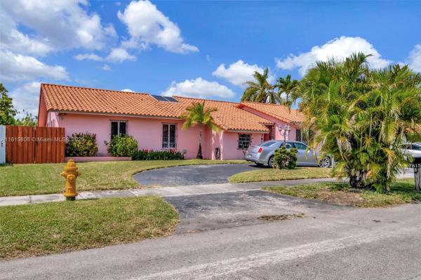 Villas Of Andalucia, 7815 SW 21st Ter, Westchester, Florida 33155, image 2