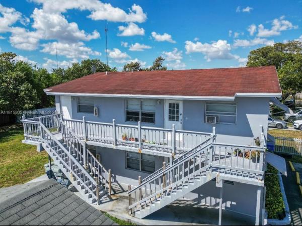 Carver Ranches, 4130 SW 20th St, West Park, Florida 33023, image 1
