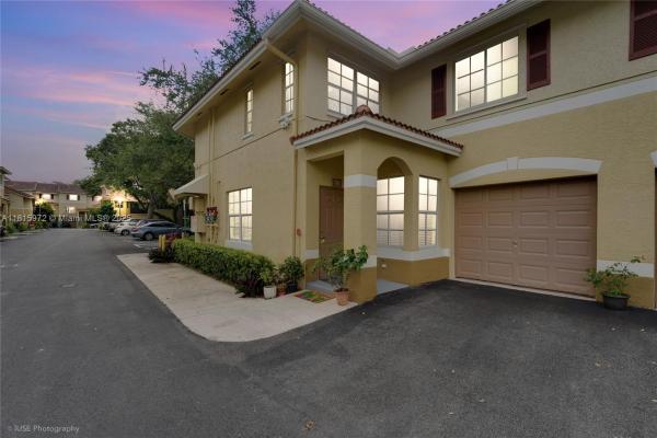 754 NE 90 St #701, Unincorporated Dade County, Florida 33138, image 3