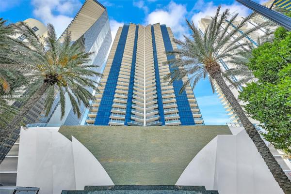 Jade Ocean, 17121 Collins Ave #2304, Sunny Isles Beach, Florida 33160, image 1