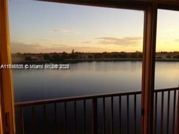 Lakeshore At University Park, 8560 N Sherman Cir #407, Miramar, Florida 33025, image 1