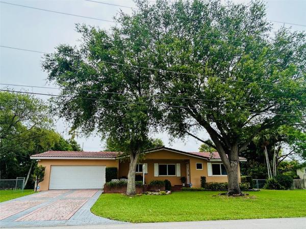 Maral Estates, 17221 SW 87th Ct, Palmetto Bay, Florida 33157, image 1