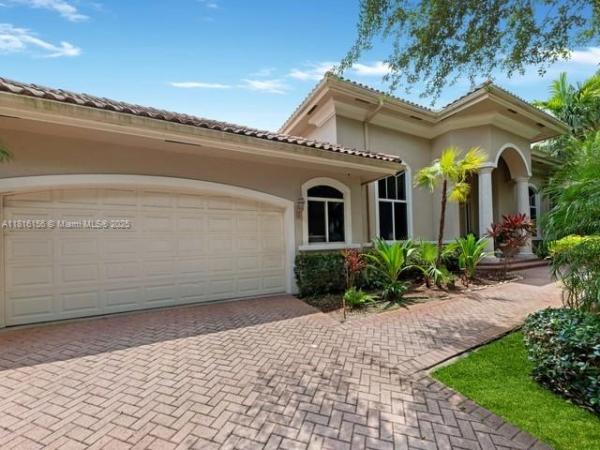 Banyan Oakridge, 5640 Oakview Ter, Hollywood, Florida 33312, image 2