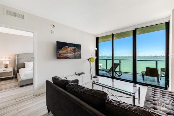 Icon Bay, 460 NE 28th St #1707, Miami, Florida 33137, image 1