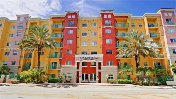 Valencia, 6001 SW 70th St #407, South Miami, Florida 33143, image 1