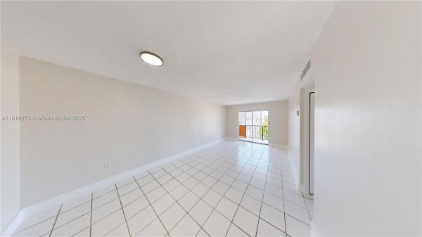Vista Alegre, 677 SW 9th Ave #309, Miami, Florida 33130, image 3