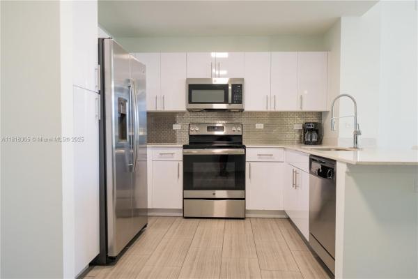 Circ Residences At Hollywood Circle, 1776 Polk St #315, Hollywood, Florida 33020, image 1