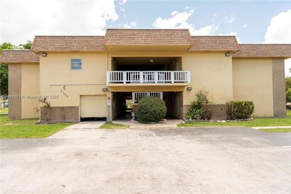 Oak Hills, 5140 SW 40th Ave #23C, Dania Beach, Florida 33314, image 1