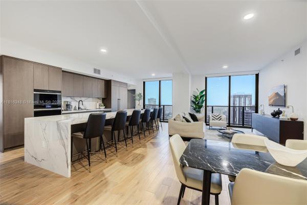 398 NE 5th St #3718-3719, Miami, Florida 33132, image 1