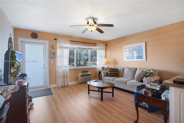 1000 SW 11th Ave #17E, Hallandale Beach, Florida 33009, image 1