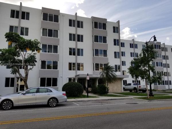 Caribbean Breeze, 250 180th Dr #159, Sunny Isles Beach, Florida 33160, image 1