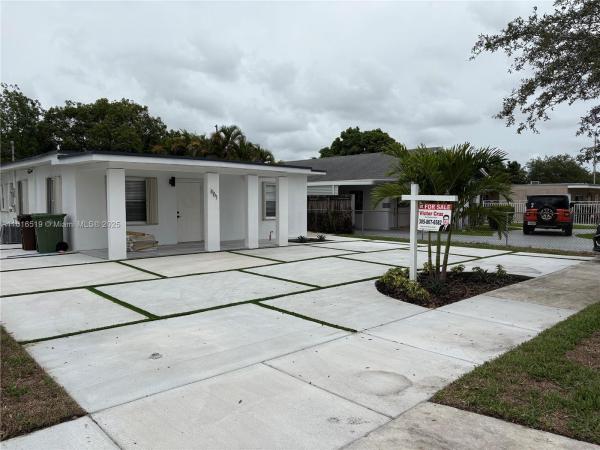 Hialeah Residential, 661 E 44th St, Hialeah, Florida 33013, image 1