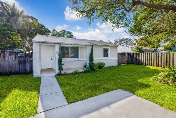 South Middle River, 1304 NW 6th Ave #1, Fort Lauderdale, Florida 33311, image 1
