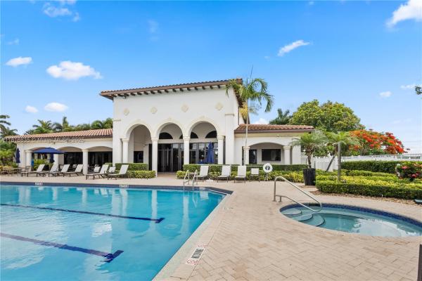 The Shores At Boca Raton, 11196 Sea Grass Cir, Boca Raton, Florida 33498, image 2