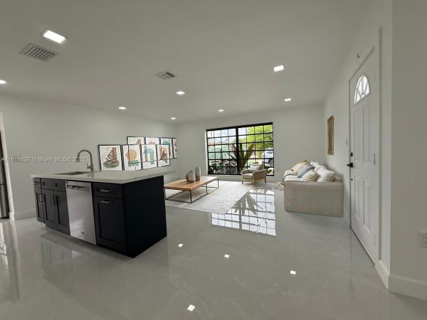 4314 SW 97th Ct, Miami, Florida 33165, image 1
