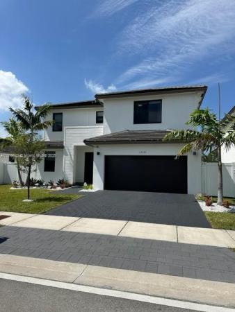 23520 SW 107th Ct, Homestead, Florida 33032, image 1