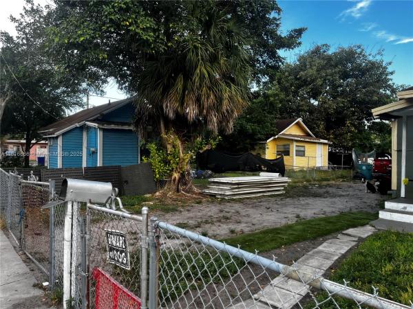 Buena Vista Gardens, 5750 NW 5th Ave, Miami, Florida 33127, image 2