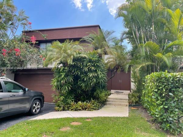 11832 SW 79th Ter, Unincorporated Dade County, Florida 33183, image 1