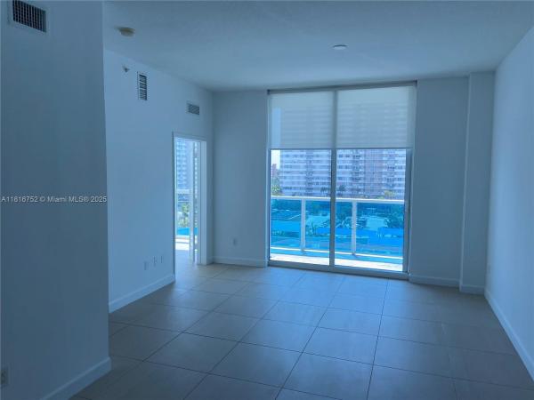 Ocean Marine Yacht Club, 1945 S Ocean Dr #704, Hallandale Beach, Florida 33009, image 1