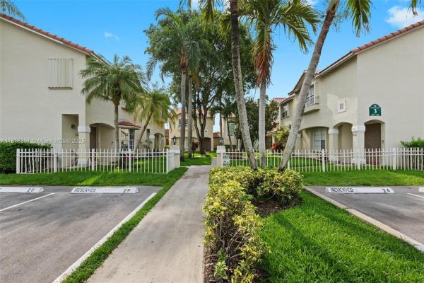 Images At Pembroke Pointe, 615 NW 108th Ter, Pembroke Pines, Florida 33026, image 1