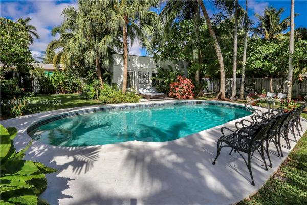 Hollywood Lakes, 1329 Tyler St, Hollywood, Florida 33019, image 1