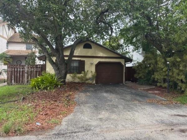10626 SW 148th Avenue Dr, Miami, Florida 33196, image 1